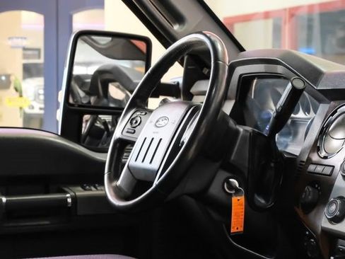 Used 2016 Ford F250 Lariat w/ Chrome Package image 12