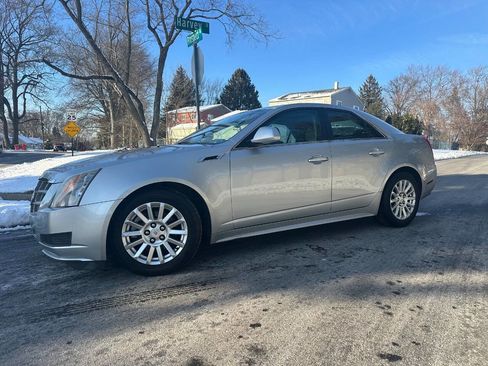 Used 2011 Cadillac CTS Luxury image 3
