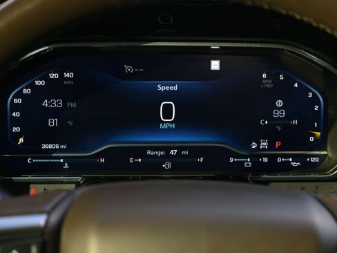 Used 2022 Chevrolet Silverado 1500 LTZ w/ LTZ Premium Package image 20