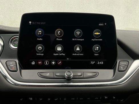 Used 2025 Chevrolet Blazer LT image 28