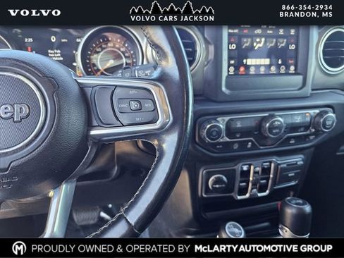 Used 2021 Jeep Wrangler Unlimited Sahara image 24