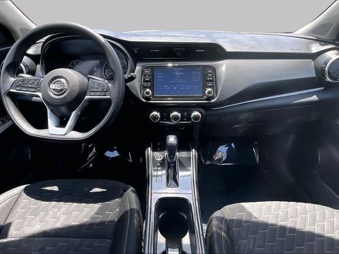 Used 2023 Nissan Kicks SV FWD image 16