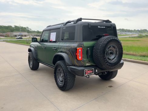 Used 2022 Ford Bronco Everglades image 6