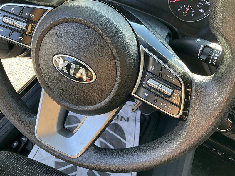 Used 2021 Kia Forte LXS FWD image 24