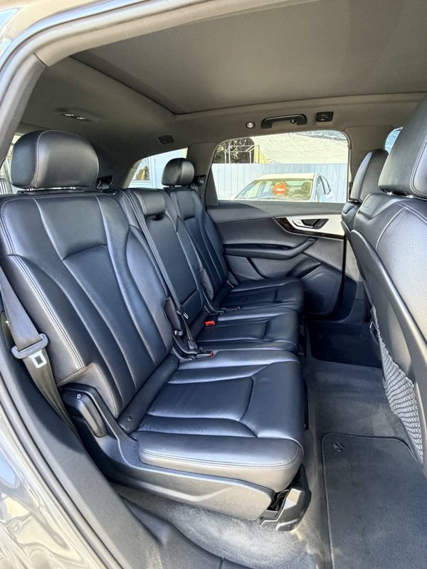 Used 2019 Audi Q7 2.0T Premium w/ Convenience Package AWD/4WD image 24