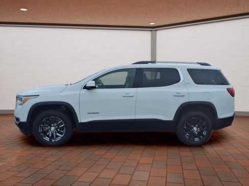 Used 2019 GMC Acadia SLT image 5
