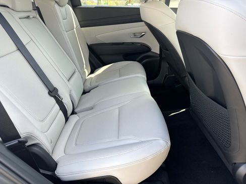 New 2026 Hyundai Tucson Limited FWD image 16