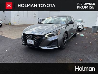 Used 2023 Nissan Altima 2.5 SR