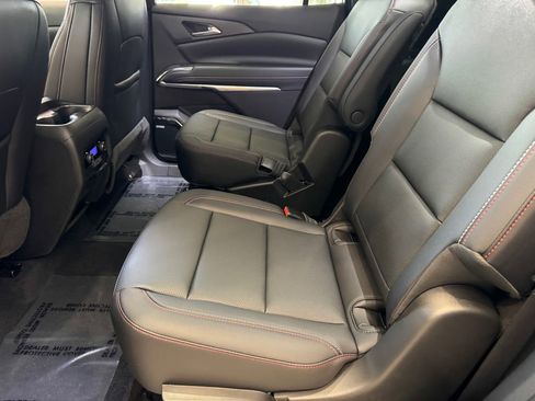 New 2026 Chevrolet Traverse Z71 w/ Enhanced Driving Package AWD/4WD image 26