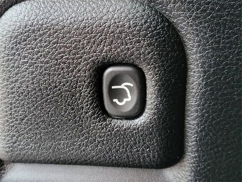 Used 2019 Jeep Grand Cherokee High Altitude image 25