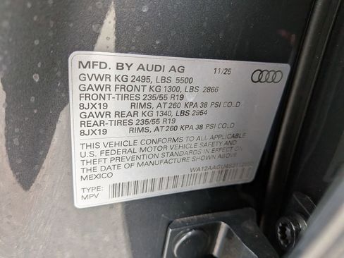 New 2025 Audi Q5 Premium Plus image 17