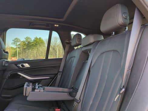 Used 2021 BMW X5 xDrive40i w/ Premium Package 2 image 31