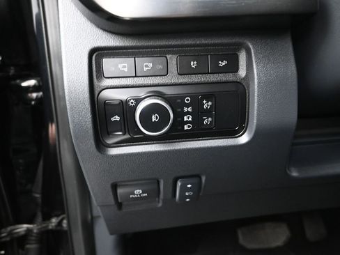 Used 2023 Ford F450 Lariat w/ FX4 Off-Road Package image 14