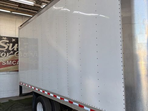 Used 2019 Ford E-350 and Econoline 350 Super Duty image 5