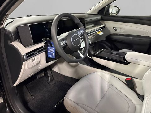 New 2026 Hyundai Tucson Blue SE AWD/4WD image 9