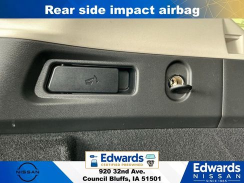 Used 2023 Nissan Rogue Platinum AWD/4WD image 13