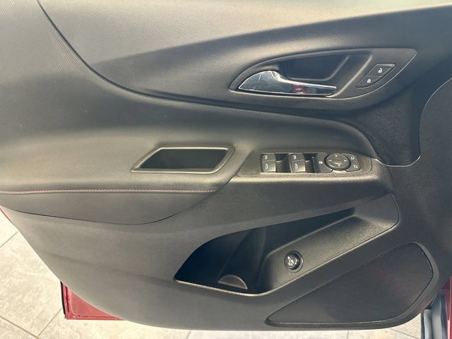 Used 2023 Chevrolet Equinox RS AWD/4WD image 20