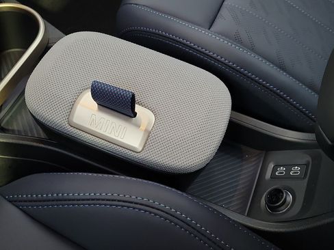 New 2026 MINI Cooper S image 24