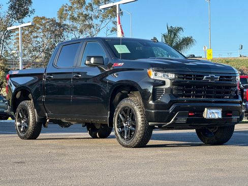 Used 2025 Chevrolet Silverado 1500 LT Trail Boss w/ LT Trail Boss Premium Package image 8
