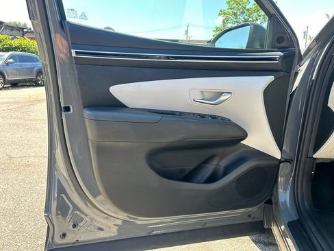 Used 2024 Hyundai Tucson SEL w/ Convenience Package AWD/4WD image 11