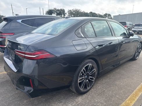 Used 2026 BMW 530i xDrive image 8