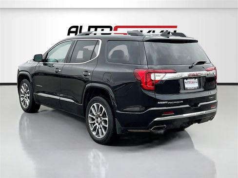 Used 2020 GMC Acadia Denali w/ GMC Pro Grade Package image 5