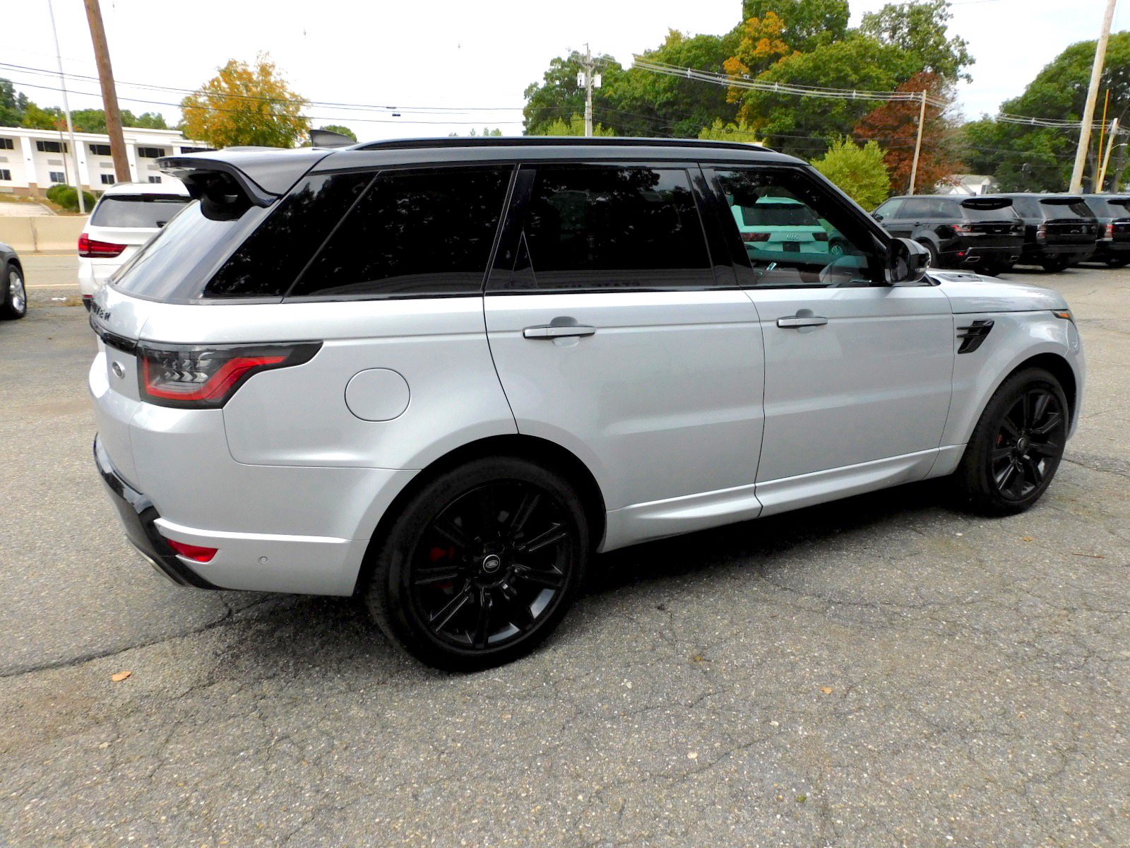 Used 2021 Land Rover Range Rover Sport HST AWD/4WD image 5
