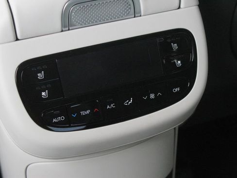 New 2026 Hyundai Ioniq 9 Calligraphy image 18