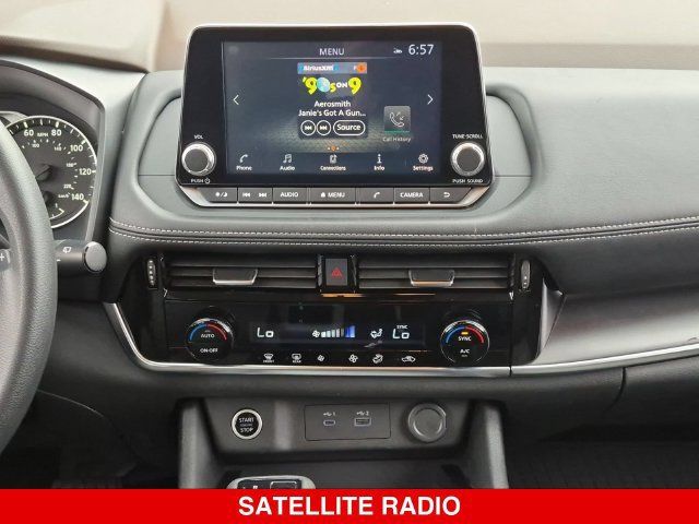 Used 2021 Nissan Rogue SV AWD/4WD image 31