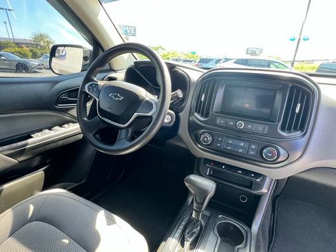 Used 2020 Chevrolet Colorado W/T w/ WT Convenience Package image 20