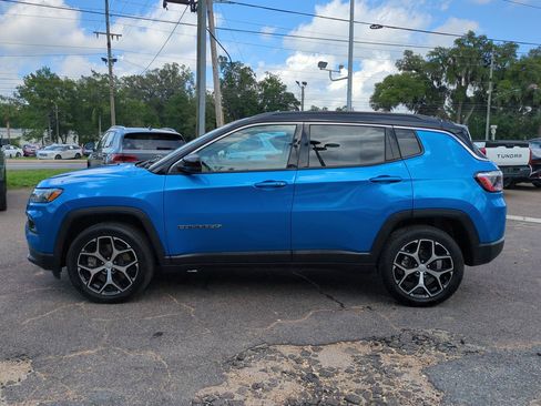 Used 2024 Jeep Compass Limited AWD/4WD image 8