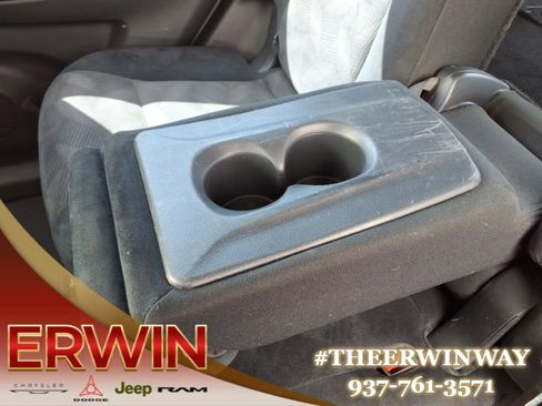 Used 2016 Nissan Rogue S image 24