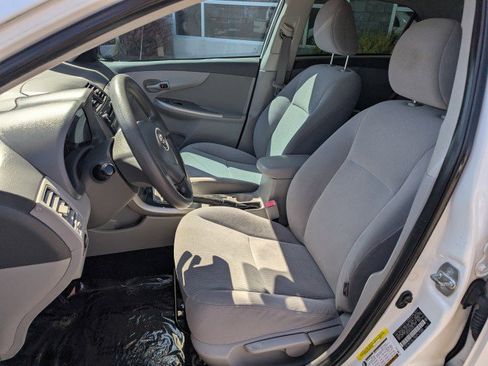 Used 2010 Toyota Corolla LE FWD image 10