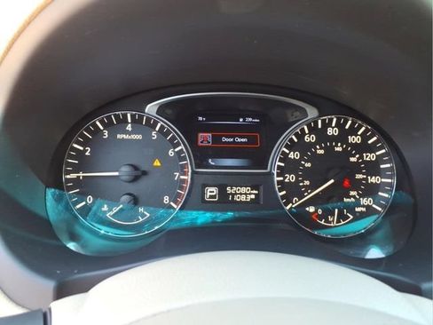 Used 2015 Nissan Altima 3.5 SL FWD image 18