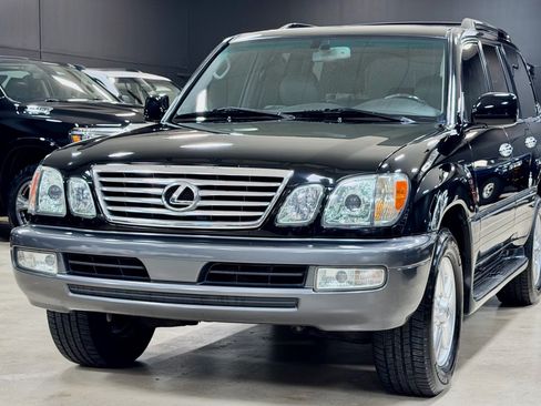 Used 2007 Lexus LX 470 4WD w/ Limited Edition image 3