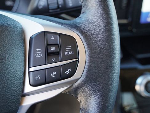 Used 2022 Ford Explorer Limited w/ Equipment Group 301A image 17