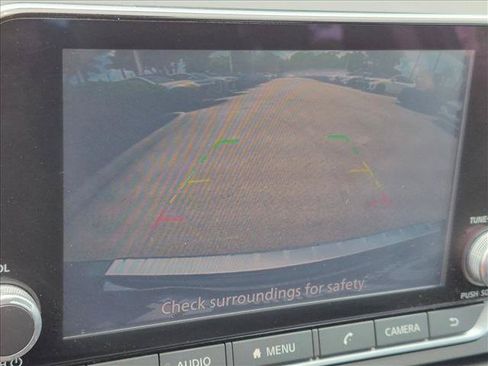 Used 2022 Nissan Altima 2.5 SV FWD image 13