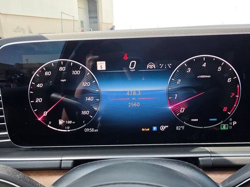 Used 2026 Mercedes-Benz GLE 450 4MATIC image 33