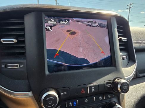 Used 2019 RAM 3500 Laramie AWD/4WD image 16