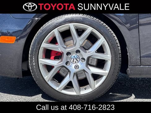 Used 2013 Volkswagen GTI Driver's Edition image 12