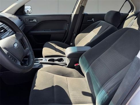 Used 2007 Ford Fusion SE image 10