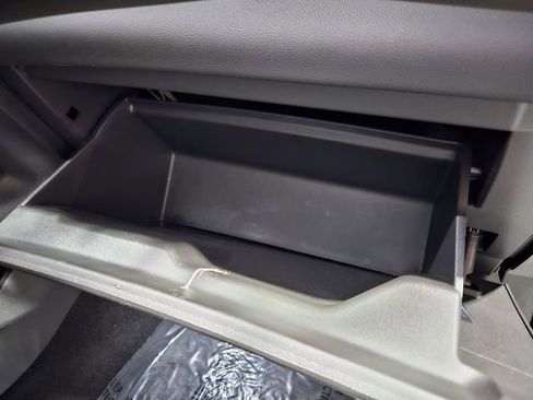 Used 2023 Buick Envision Essence image 20