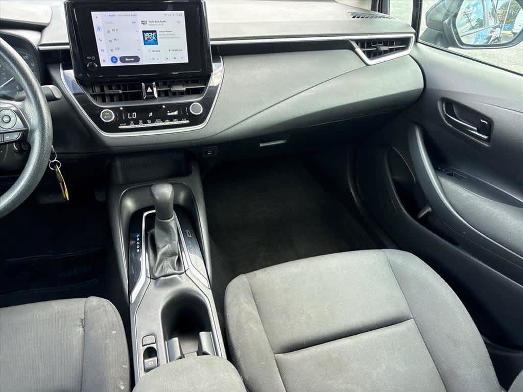Used 2024 Toyota Corolla LE FWD image 5