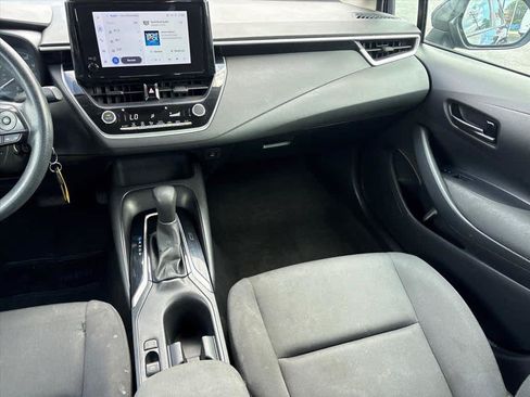 Used 2024 Toyota Corolla LE FWD image 5
