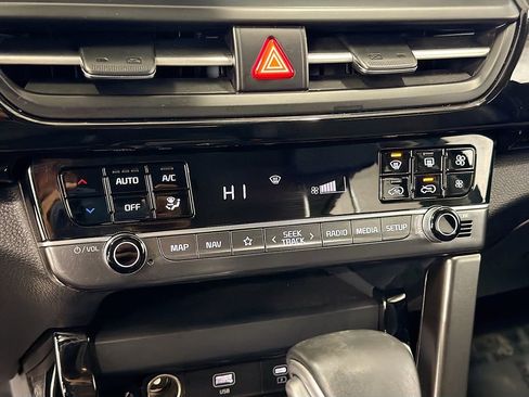 Used 2024 Kia Seltos S image 17