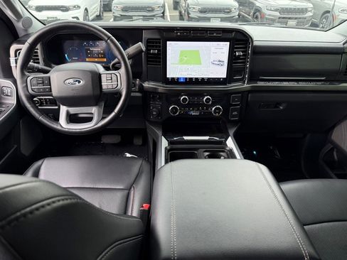 Used 2024 Ford F350 Lariat image 23