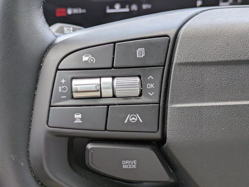 Certified 2026 Kia Sportage SX FWD image 23