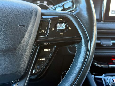 Used 2021 Lincoln Corsair AWD w/ Equipment Group 101A image 40