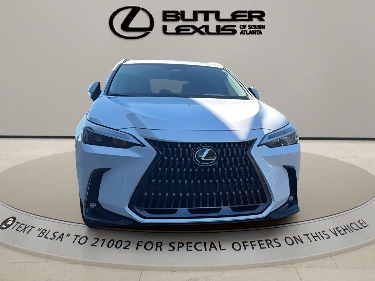 Used 2025 Lexus NX 250 FWD w/ Accessory Package (2T) image 2