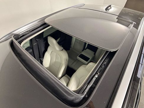 Used 2020 Volvo XC40 T5 Momentum w/ Protection Package Premier AWD/4WD image 23